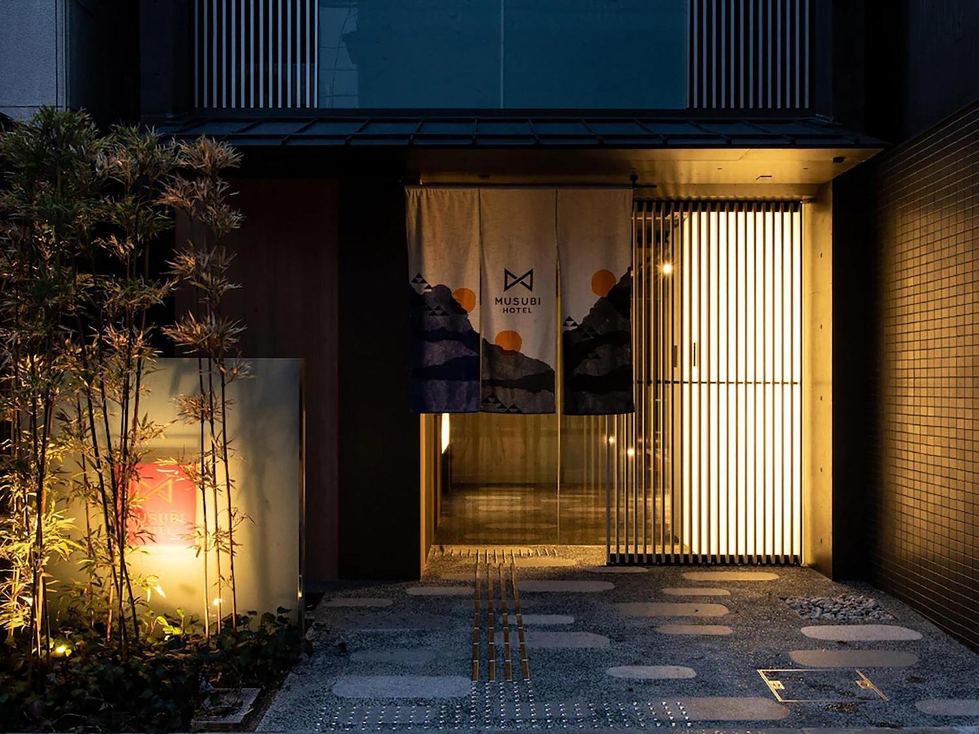 S Base Shijo-Omiya — Photos 3